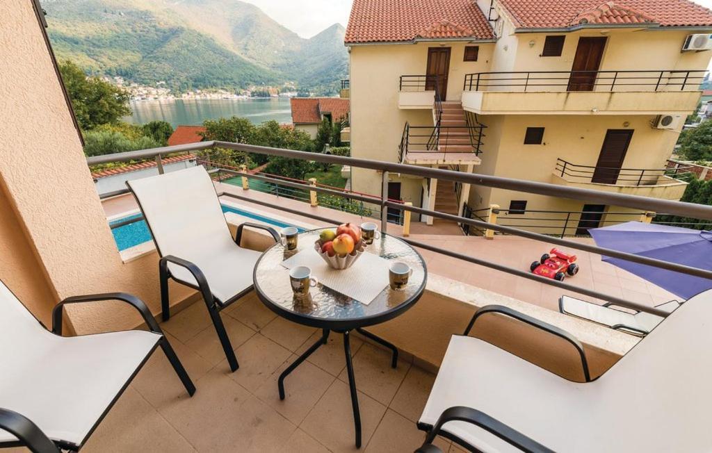 Port Adria Apartments Каменари Екстериор снимка