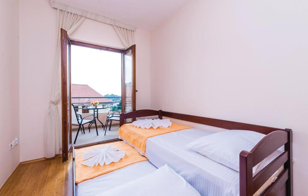 Port Adria Apartments Каменари Екстериор снимка